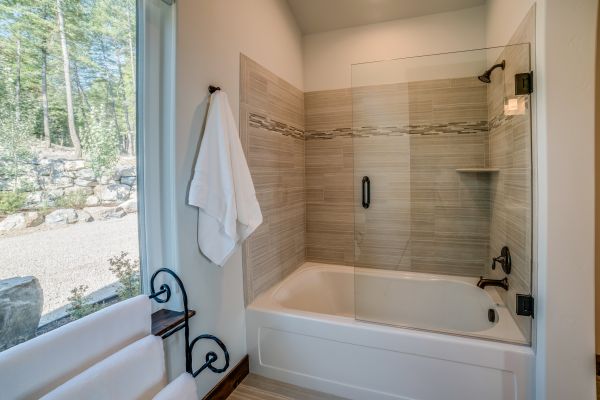 Professional Bathroom Tub Installation